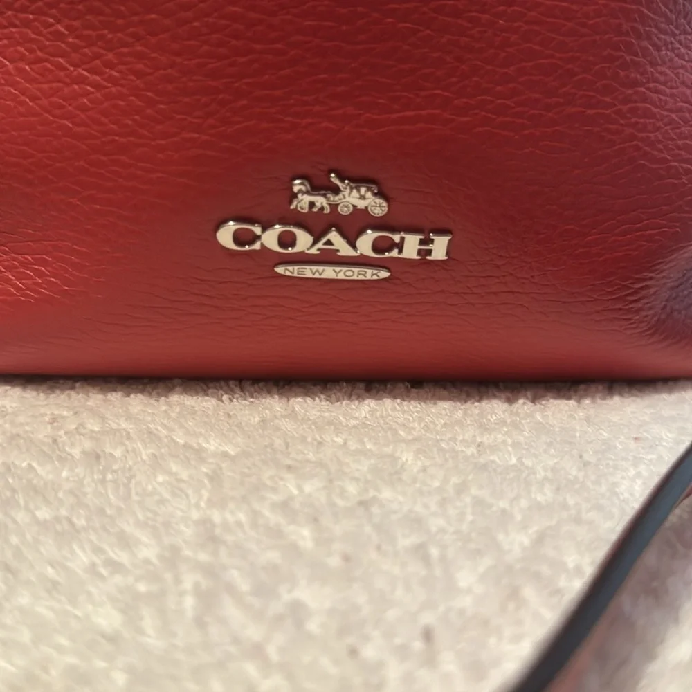 Coach Shoulder or Cross-body Bag - Picture 2 of 8